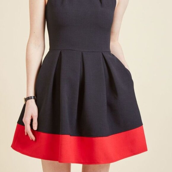 Closet London curves Dresses & Skirts - Red and black fit and flare dress